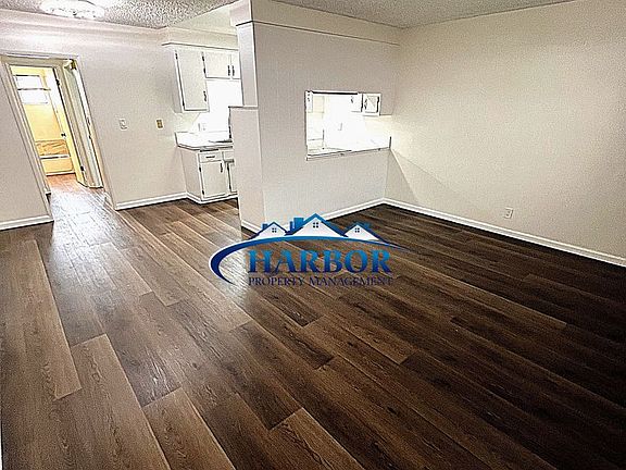 3rd image of 919 S Meyler St #B