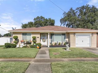 1709 Calder St, Gretna, LA 70053