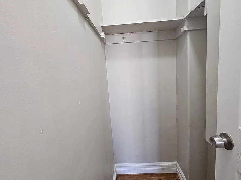 2833 N Colorado Blvd — Photo 34