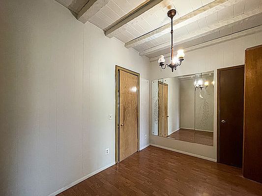 5th image of 128 Amity St Floor 2