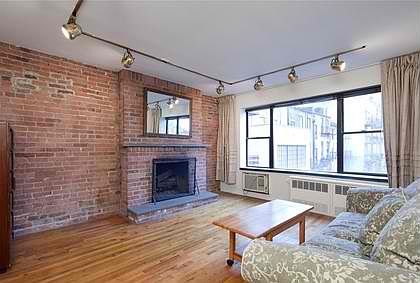 1st image of 838 Greenwich St APT 3C