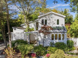 14 Wheatsheaf Ln, Princeton, NJ