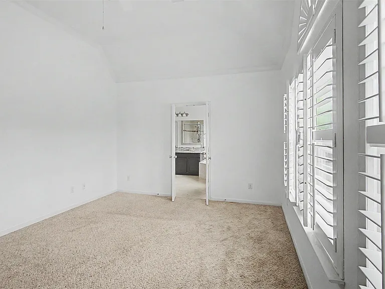 6363 Fairdale Ln #H — Photo 38