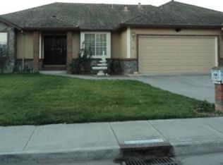 391 Tina Dr, Hollister, CA 95023