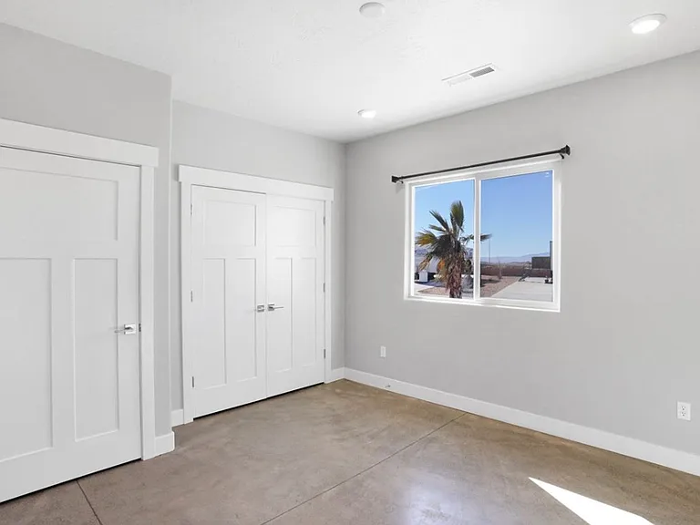 105 Black Rock Rd — Photo 2