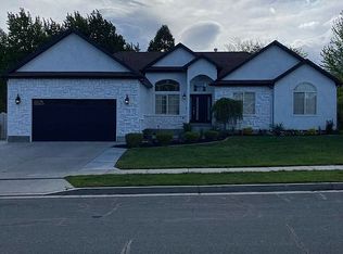 9537 S Carriage Chase Ln, Sandy, UT 84070