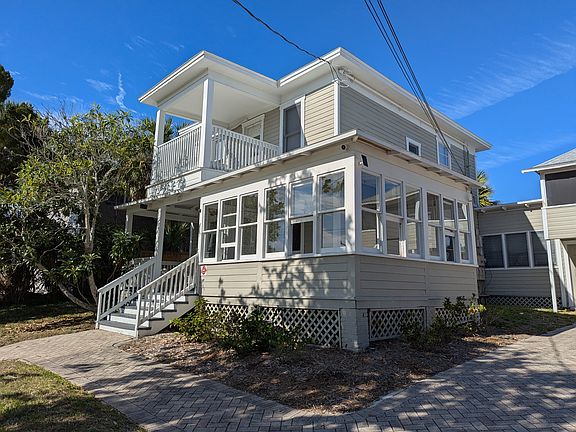 2nd image of 127 S Peninsula Dr #1