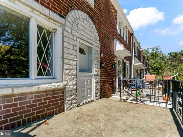 576 N Sycamore Ave, Clifton Heights, PA 19018