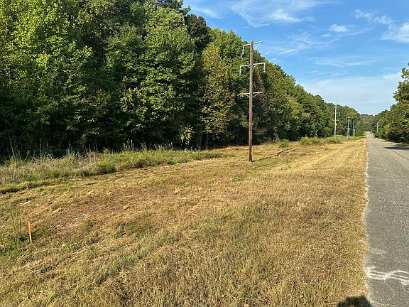 2nd image of 871 Margerum Rd #2