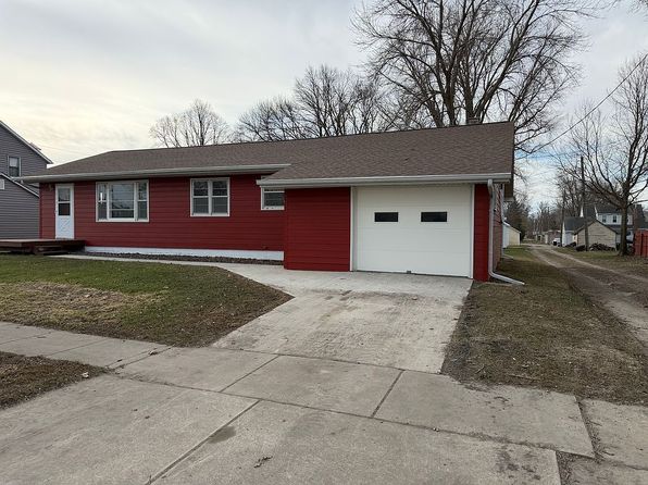 821 Ash Ave