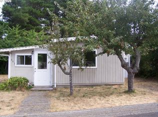 401 Leelo Ct, Florence, OR 97439