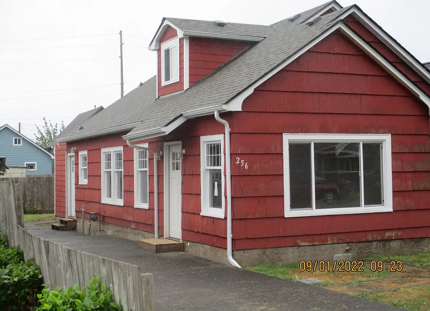 256 Chenault, Hoquiam — Photo 2