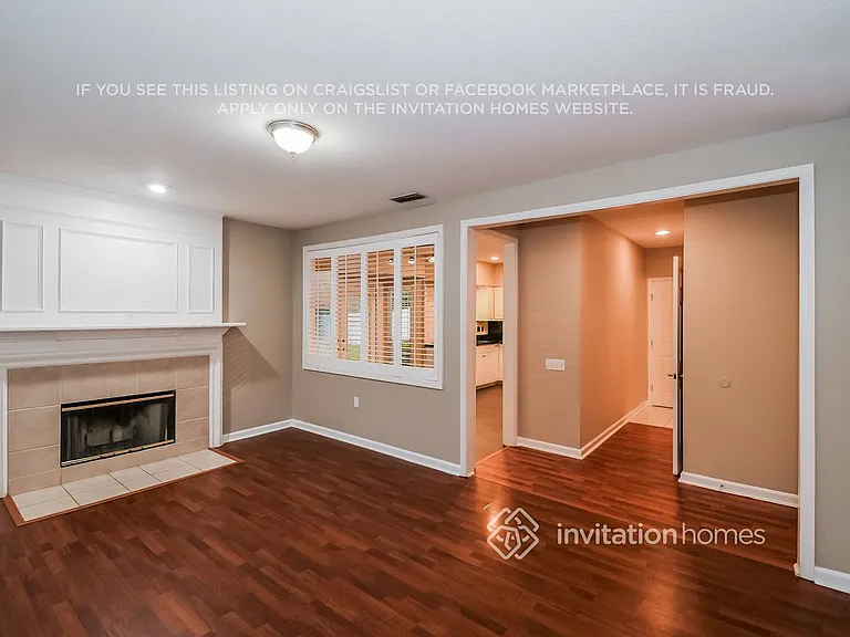 8568 Glenbury Ct N — Photo 6