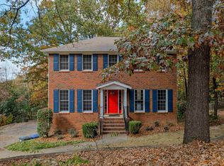 1728 Native Dancer Cir, Helena, AL 35080