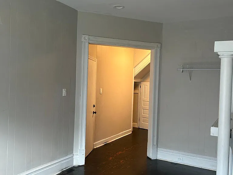 111 Boas St #1 — Photo 6