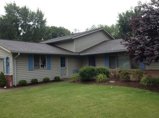 19042 Turkey Meadow Ln, Strongsville, OH 44136