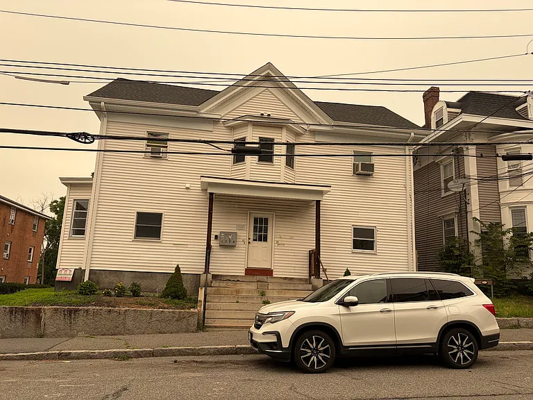 378 E Merrimack St #1 — Photo 13