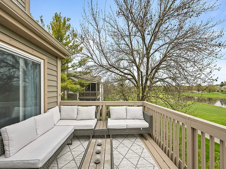 1504 Aberdeen Ct #1504 — Photo 23