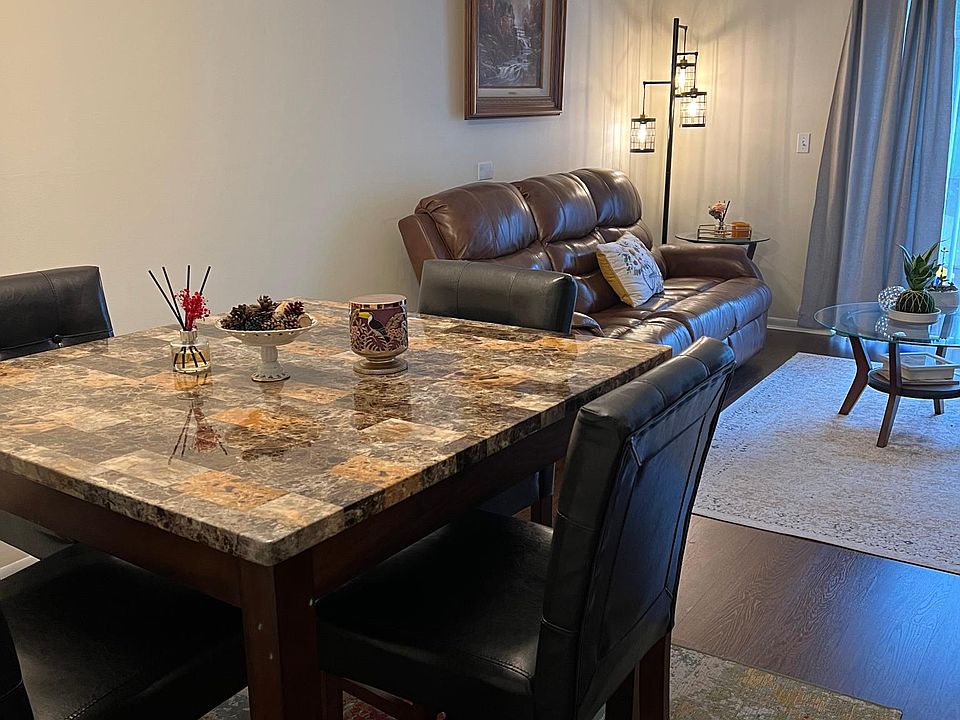 1st image of 9843 Kamena Cir