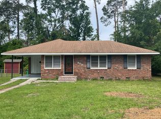 906 Bunche Dr, Valdosta, GA 31601
