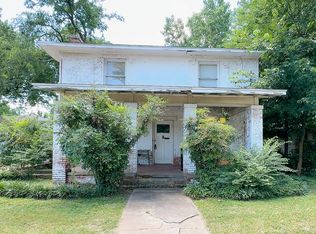 728 Pine Bluff St, Paris, TX 75460