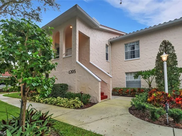 100 Siena Way APT 1201, Naples, FL 34119