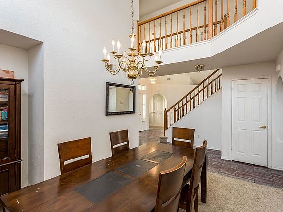5th image of 1915 Birchwood Ct