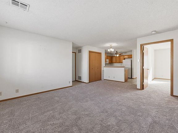 4th image of 333 S Tyler Rd Suite 302