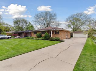 1815 Dunmore Rd, Ann Arbor, MI 48103