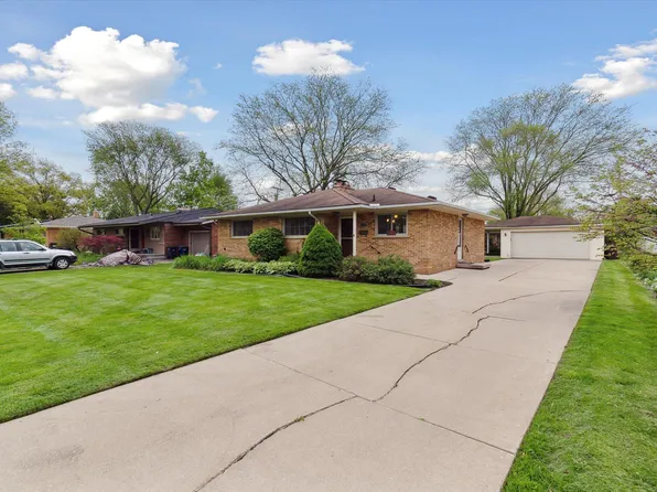 1815 Dunmore Rd, Ann Arbor, MI 48103