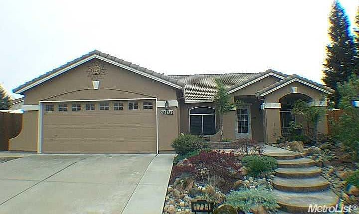 1st image of 1734 Poppy Dr