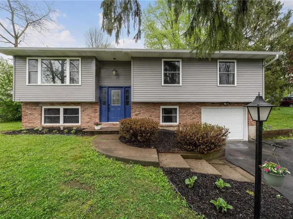 117 Cedar Ln, Groton, NY 13073