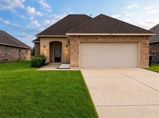 206 Gray Birch Loop, Youngsville, LA 70592