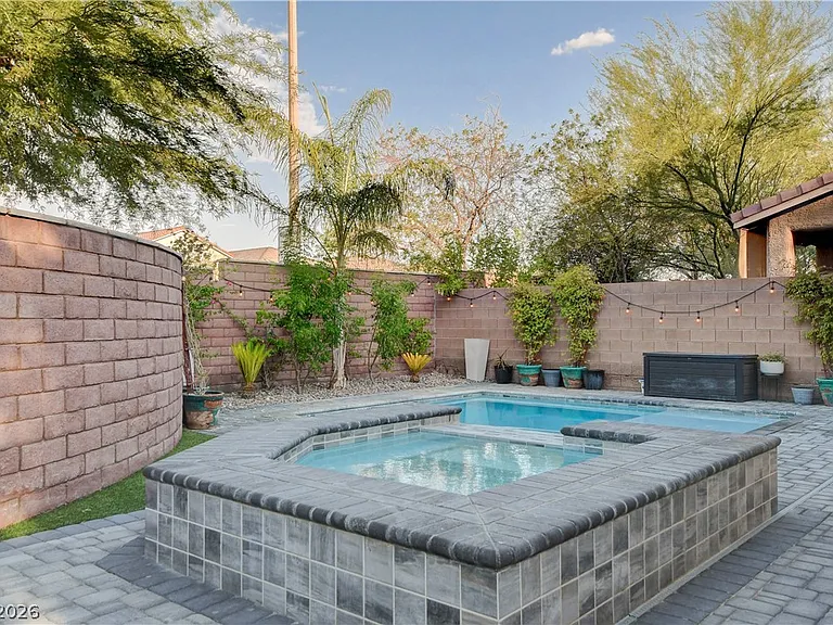 10400 Raining Sky St — Photo 41