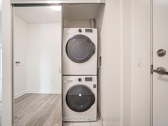 4th image of 195 Redpath Ave #2412