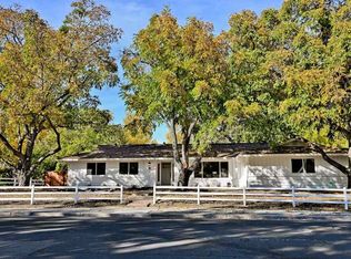 985 Mohr Ln, Concord, CA 94518
