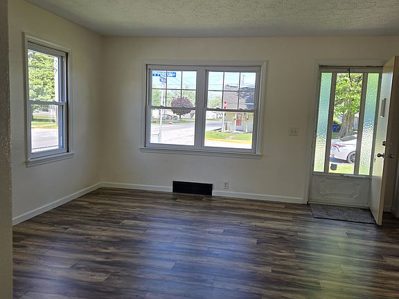 2nd image of 2023 N Purdum St
