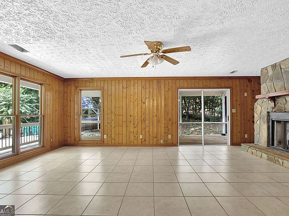 5th image of 424 Sherwood Dr