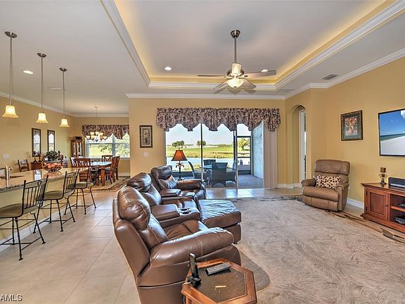 4th image of 3576 Avenida Del Vera
