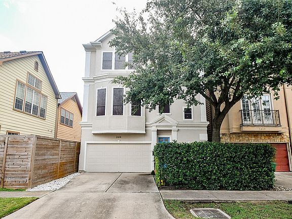 2nd image of 2614 Maxroy St