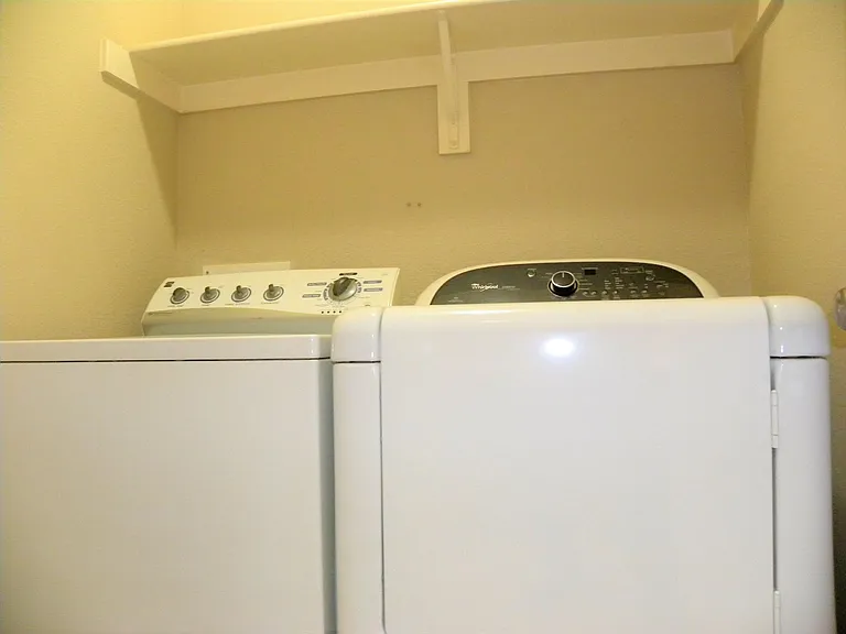 4620 Evanshire Way — Photo 23