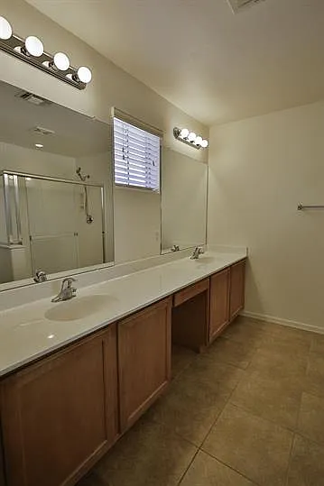 131 E Camino Del Abeto Ave — Photo 35