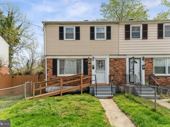 5918 Shoshone Dr, Oxon Hill, MD 20745