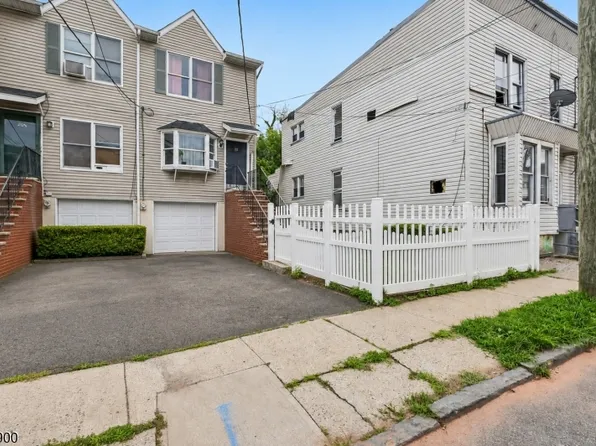 22 Hecker St #22, Newark City, NJ 07103