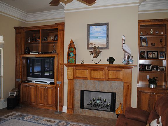 4th image of 21247 Waterfront East Dr