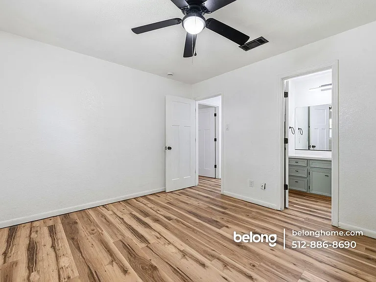 3103 Honeysuckle Cir #B — Photo 20