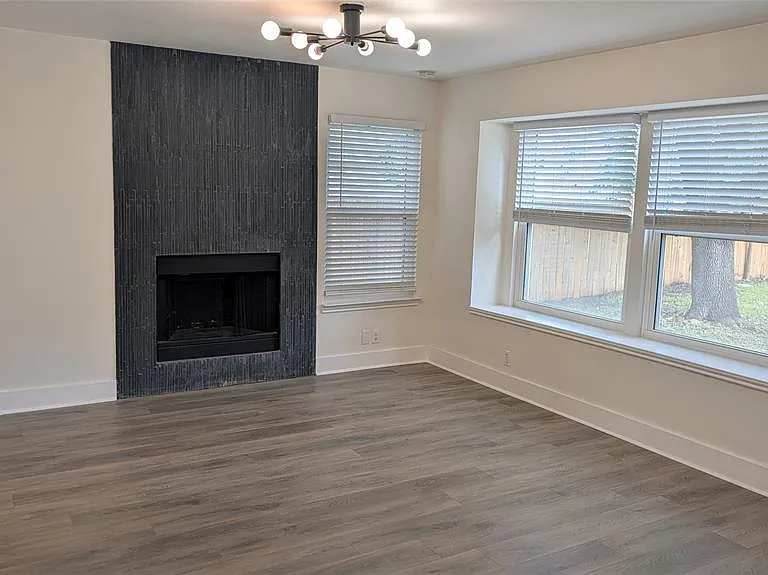 4602 Everest Ln — Photo 8
