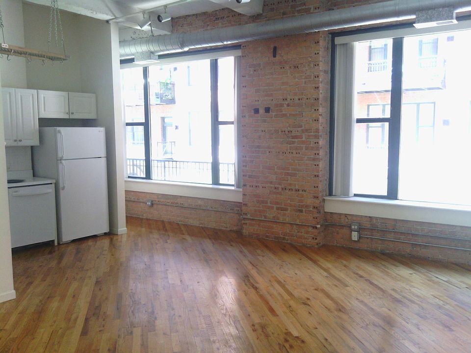 1st image of 1439 S Michigan Ave APT 205