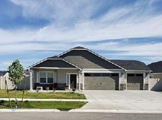 3814 N Peyton Ln, Post Falls, ID 83854