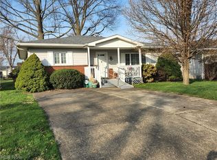 1305 11th St, Vienna, WV 26105